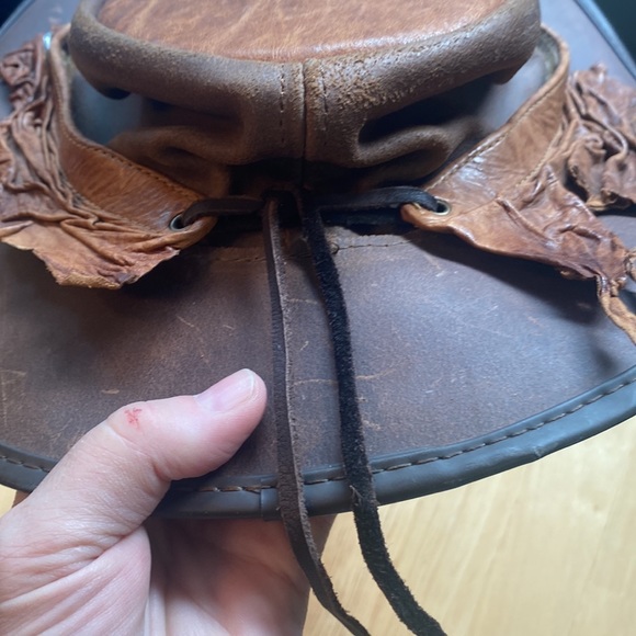 Leather walkabout hat - Picture 9 of 14
